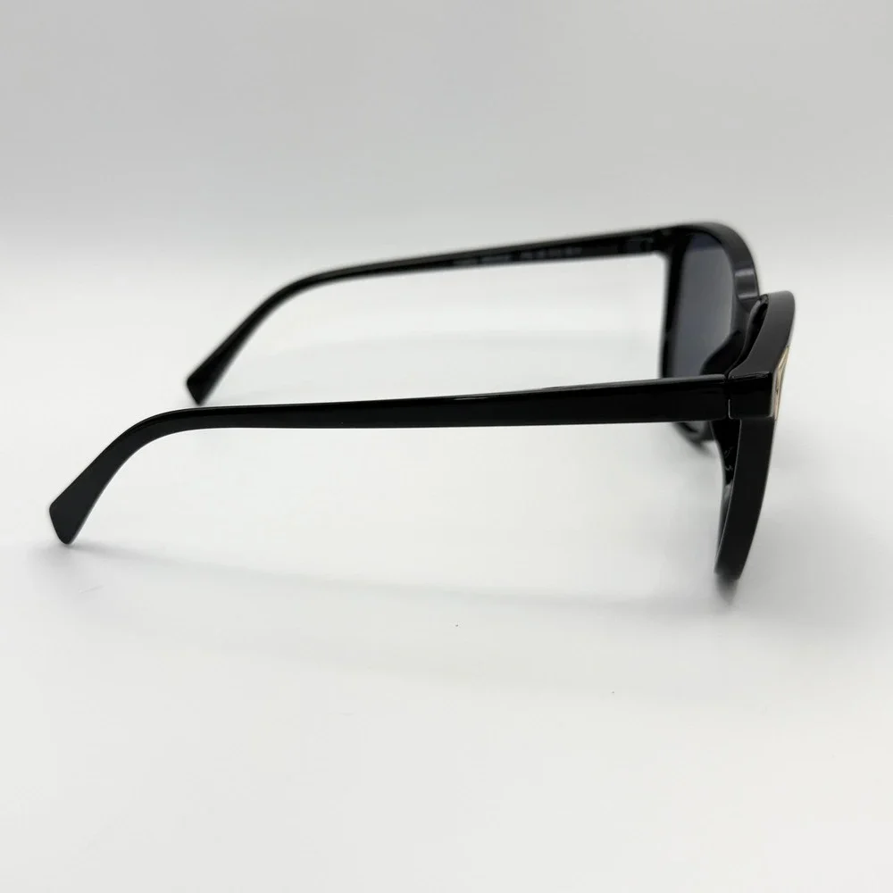 Foster Grant Black Square Sunglasses Gold Accents FG 26 512 BLK Women Oversized